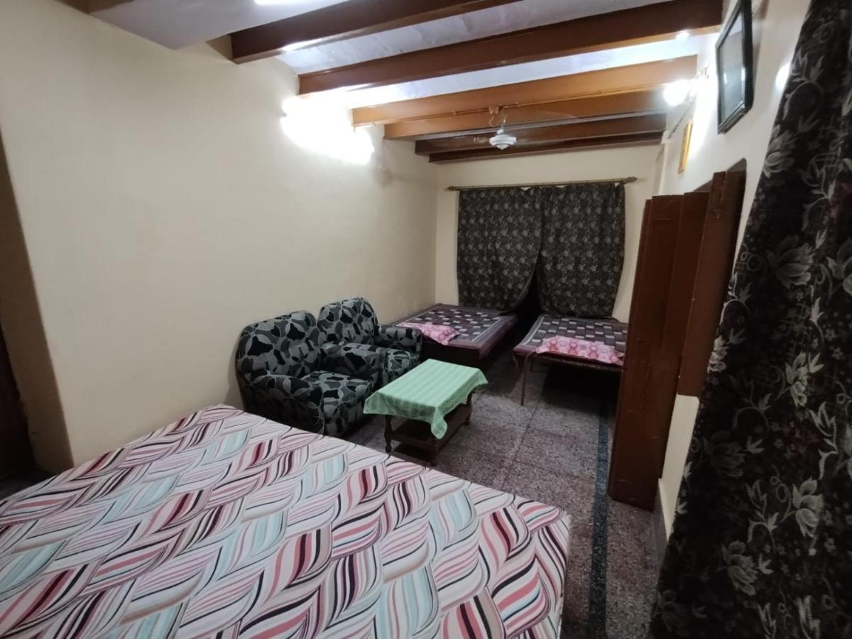Heritage Homestay@Old City Near Ganges Varanasi Exteriör bild